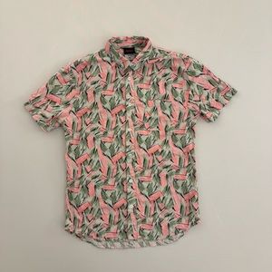 Stranger Things Hopper Hawaiian Men’s Shirt SS Medium Official Merchandise M